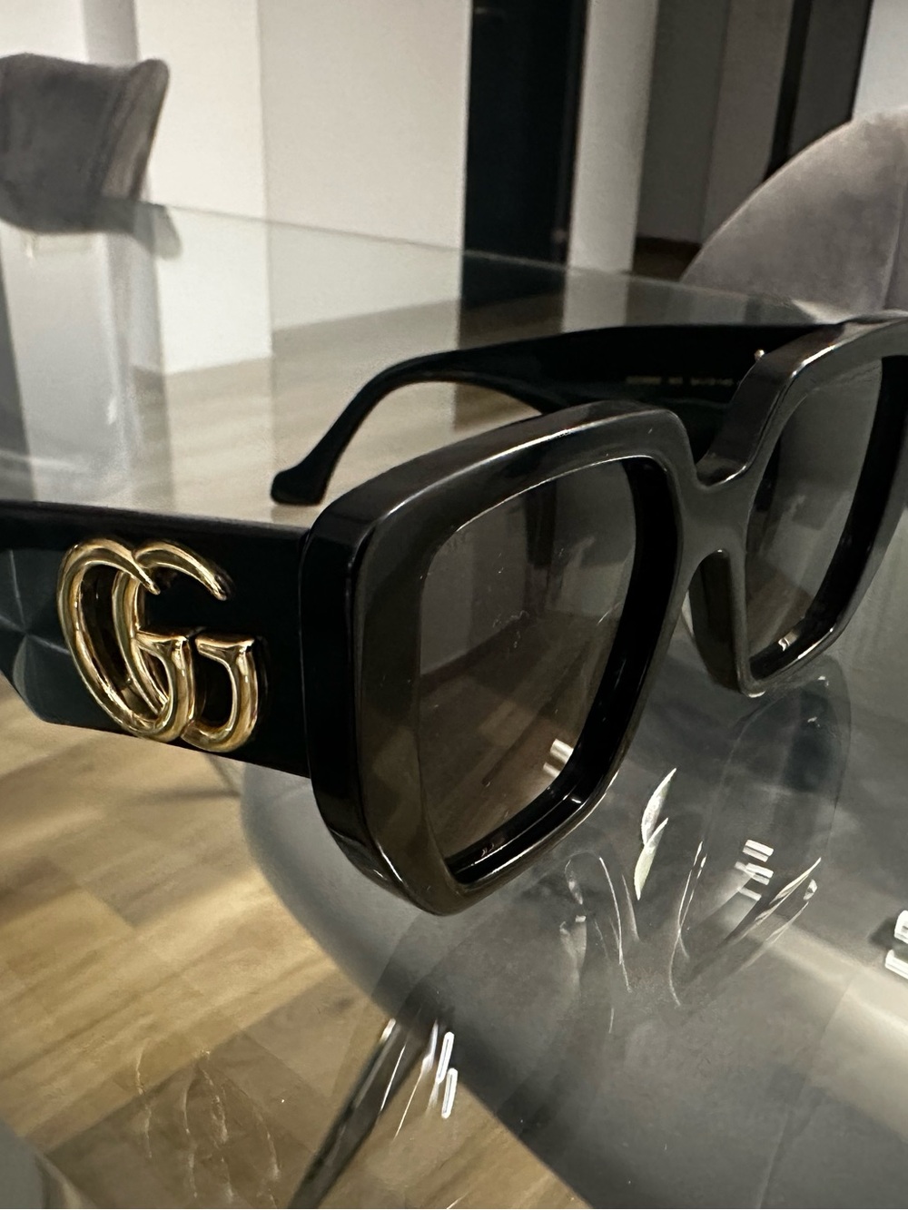 Gucci GG0956S 003 Oversized Black Sunglasses Gold GG Logo w/ Case